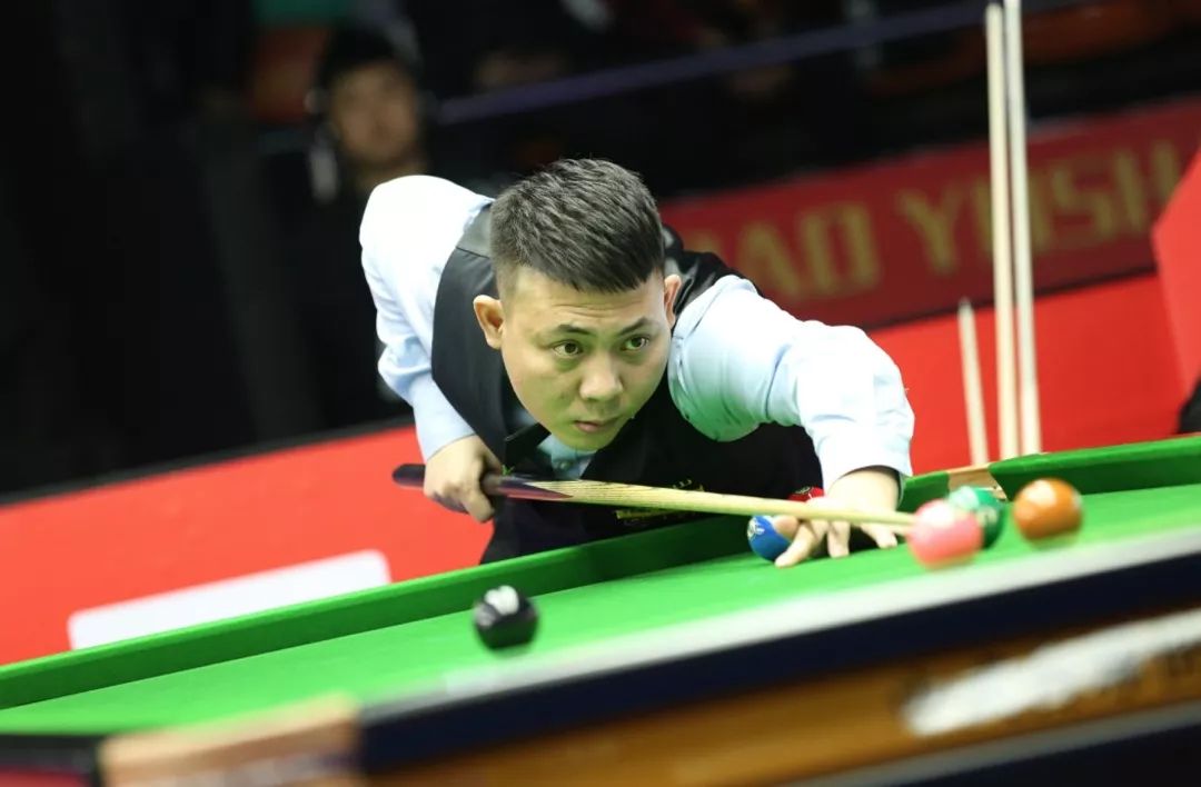 能够通过暗 能够通过暗