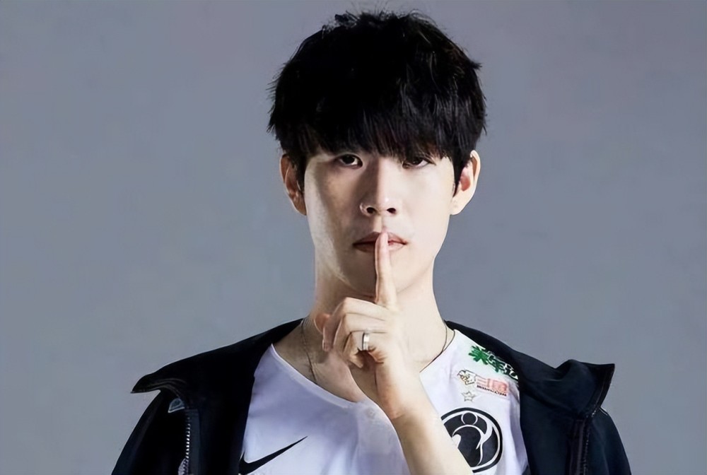 他们依靠 他们依靠